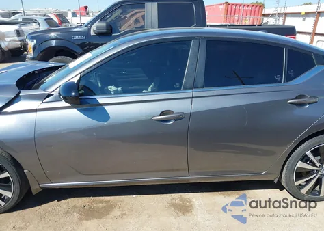 2022 Nissan Altima Sr Fwd z USA, uszkodzony, nr VIN 1N4BL4CV2NN417361